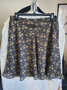 Vintage Express Black Floral Circle Skirt with Cream Print